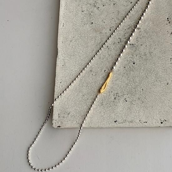 Small ball necklace deals