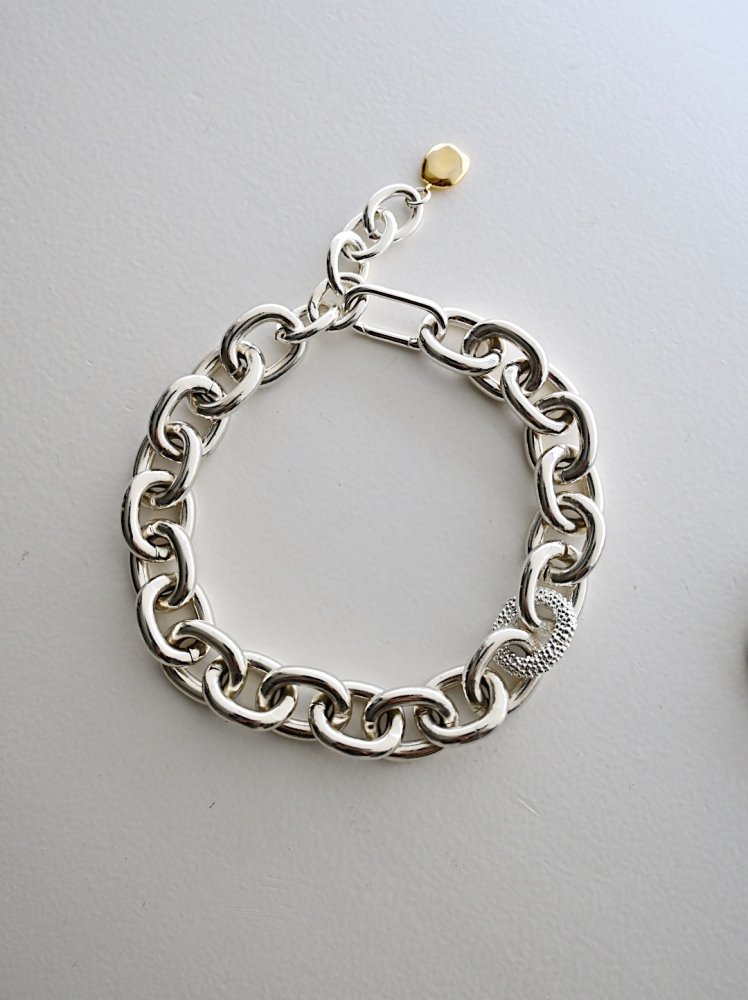 caviar chain necklace