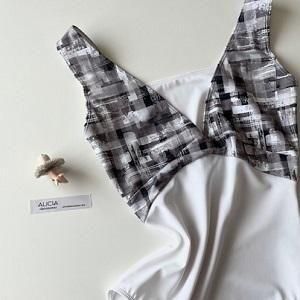 Ready-Made/MMarieGRYWHT