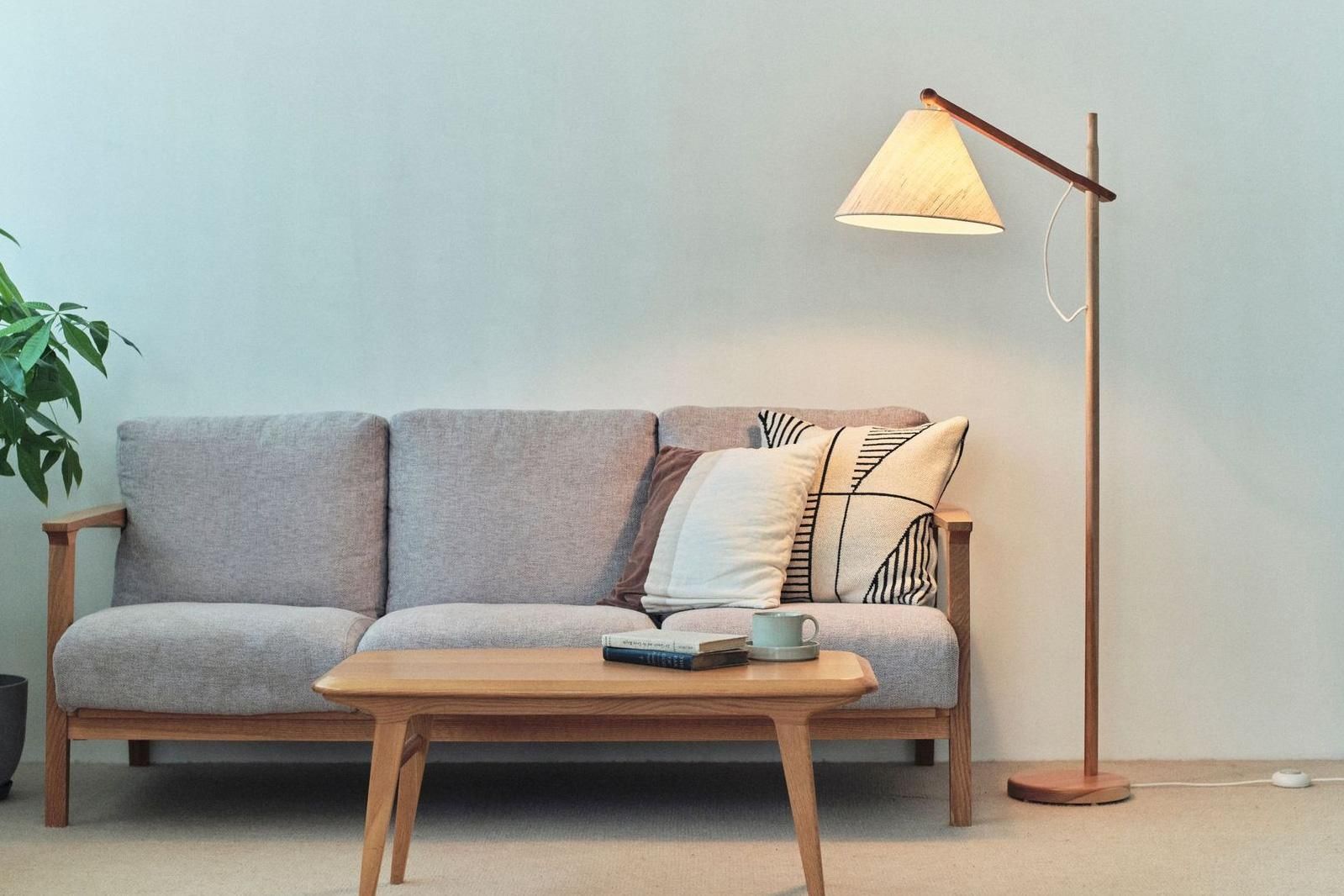 吉村順三・枝付きフロアランプ｜低座の椅子と暮らしの道具店