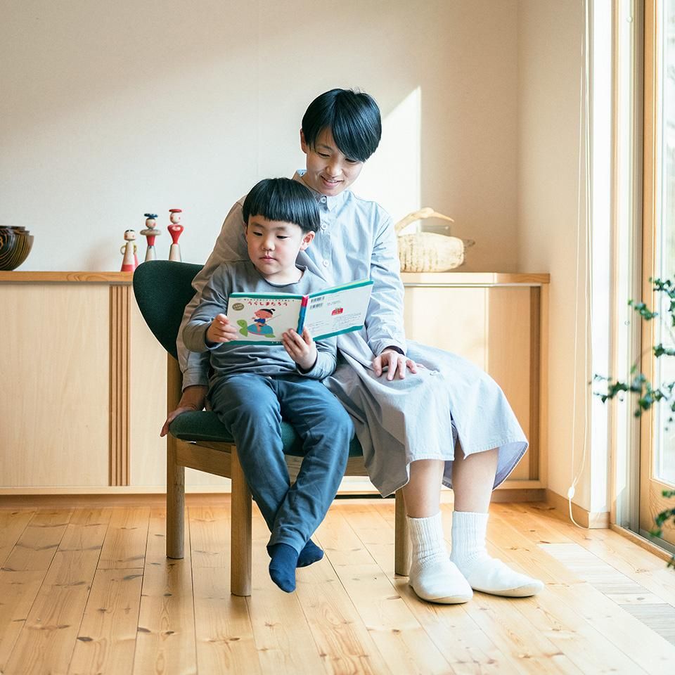 豊口克平・トヨさんの椅子|低座の椅子と暮らしの道具店 豊口克平・トヨさんの椅子|低座の椅子と暮らしの道具店