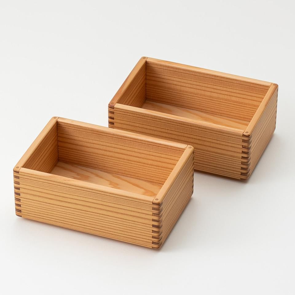 黒木クラフト工房・みやざき杉の二段弁当箱(13×8.5cm)|低座の 黒木クラフト工房・みやざき杉の二段弁当箱(13×8.5cm)|低座の