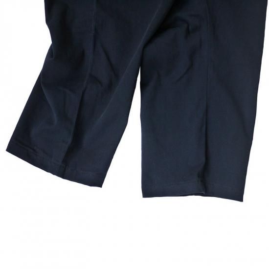 Custom made Easy 2tuck Chino PT - MODESTY INDUSTRY Custom made Easy 2tuck Chino PT - MODESTY INDUSTRY