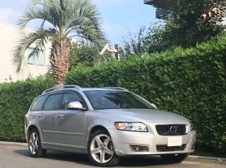 2012 Volvo V50 Classic <br/>Leather Interior & Sunroof  <br/>26,000km