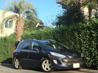 2009 Peugeot 308SW Grif <br/>Leather & Panorama Roof <br/>32,000km 