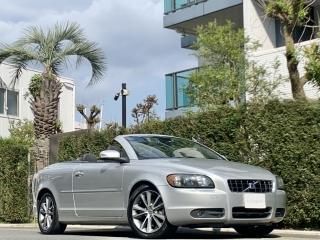 2009 Volvo C70 2.4i SE </br>Dynaudio Premium Sound</br>51,000km