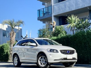 2015 Volvo XC60 T5</br>1 owner AISIN 8AT</br> 28,000km