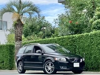 2012 Volvo V50 2.5T Classic</br>1 owner AISIN AT</br>22,000km