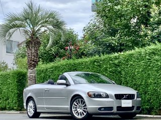 2009 Volvo C70 2.4i SE </br>Dynaudio Premium Sound</br>34,000km