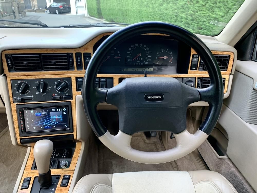 1996 Volvo 850R EstateLimited Model (700 units in Japan 1996 Volvo 850R EstateLimited Model (700 units in Japan