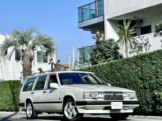 1998 Volvo 940 Estate Classic</br>1 owner / 7passenger</br>79,000km / 横浜35 Plate