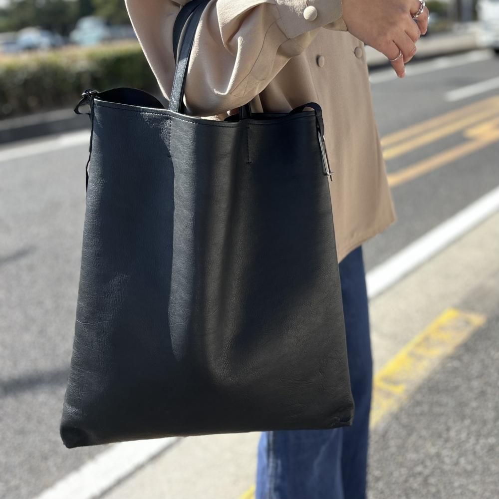 NL レザーショルダーバッグ nil】レザー ワン ショルダー バッグ ブラック nl-027 S | ORZO