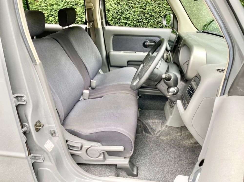2006 Nissan Cube Cubic7passenger / New Paint 27,000km 2006 Nissan Cube Cubic7passenger / New Paint 27,000km
