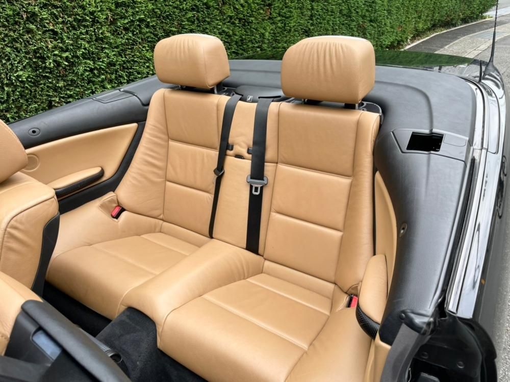 2003 BMW 330Ci CabrioletM sport pkg 46,000km - BAY GARAGE 2003 BMW 330Ci CabrioletM sport pkg 46,000km - BAY GARAGE