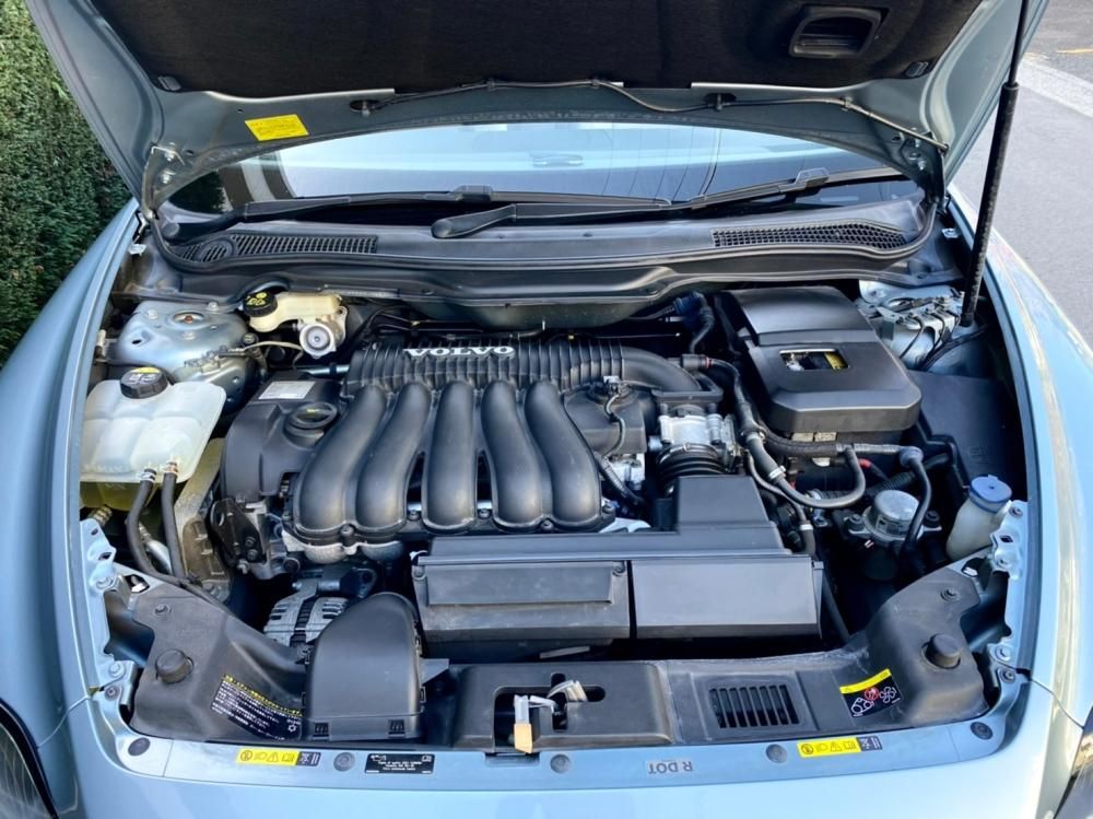 2008 Volvo C70Full maintenance record47,000km - BAY GARAGE - ベイ