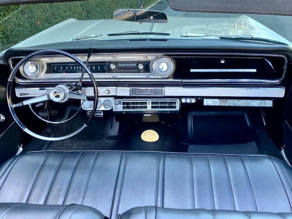 1965 Chevrolet ImpalaConvertible327ci V8OHV - BAY GARAGE