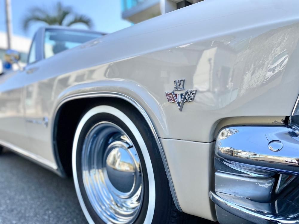 1965 Chevrolet ImpalaConvertible327ci V8OHV - BAY GARAGE