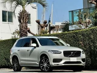 2020 Volvo XC90 D5 Momentum</br>7passenger / AWD </br>33,000km 
