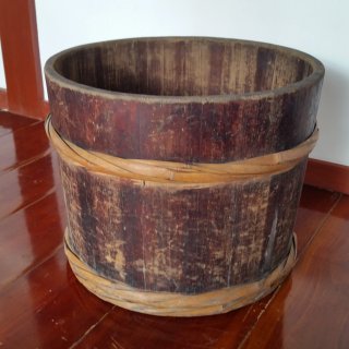 拭漆の木樽