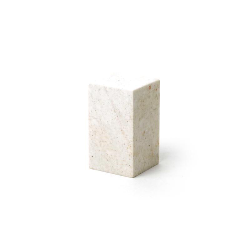 巴林石 1.5cm角 高5.0cm - 書道用品、墨、墨液、紙、筆を卸価格