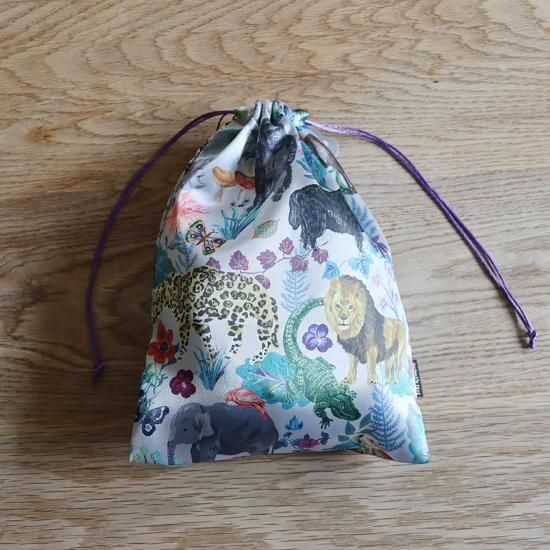 ʥ꡼ Satin drawstring pouch Jungle
