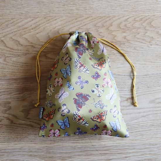 ʥ꡼ Satin drawstring pouch Butterfly