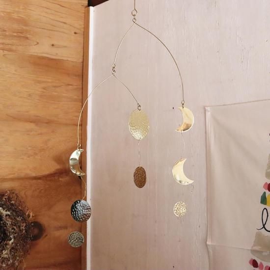 <img class='new_mark_img1' src='https://img.shop-pro.jp/img/new/icons12.gif' style='border:none;display:inline;margin:0px;padding:0px;width:auto;' />ブラスモビール ムーン in bloom / インブルーム