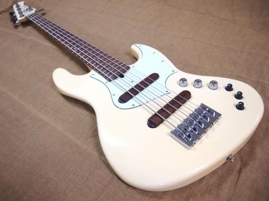 Xotic XJ-1T 5strings 最初期モデル - Geek IN Box Xotic XJ-1T 5strings 最初期モデル - Geek IN Box