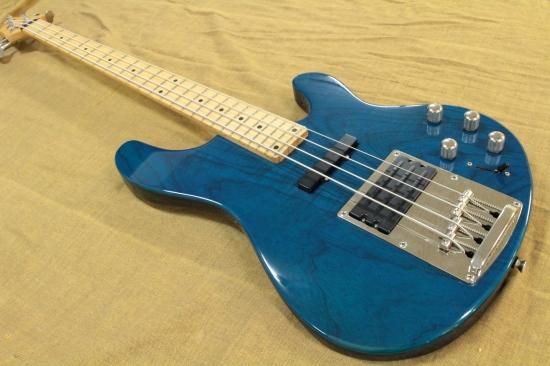 Ibanez ATK 700 BASS - Geek IN Box