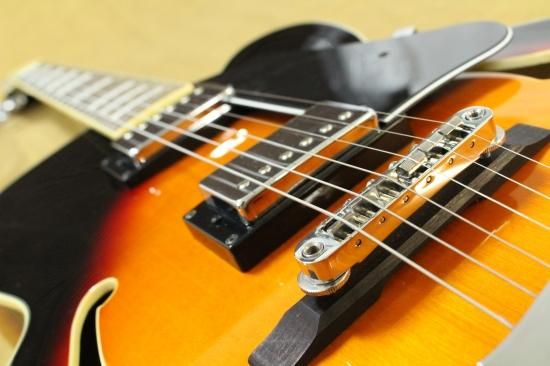 Ibanez AF75 BS - Geek IN Box