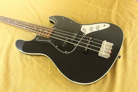 Fender Japan Aerodyne Bass PJ Black - Geek IN Box Fender Japan Aerodyne Bass PJ Black - Geek IN Box