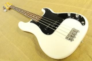 ベース専門店おすすめのプレシジョンベースタイプのベース - Geek IN Box