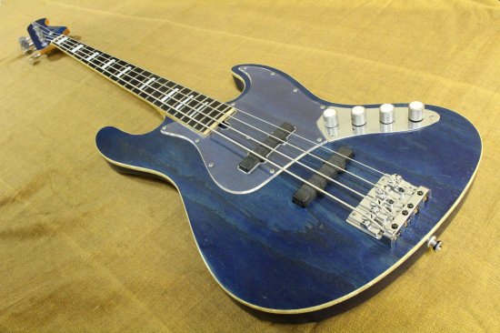 Bacchus Standard 4 blue - Geek IN Box