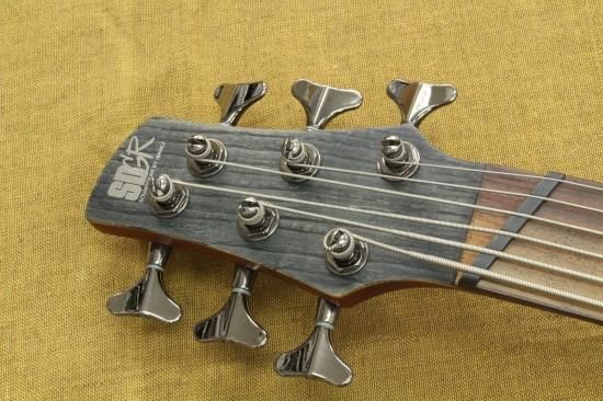 感謝の声続々！ Ibanez SRFF 806 - Geek IN Box ベース