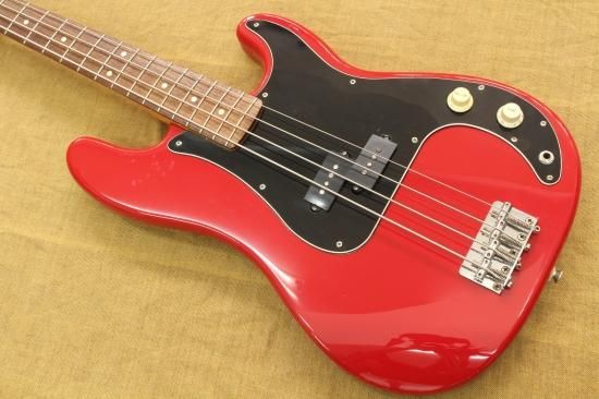 ベース Fender Standard Precision Bass Fender Standard Precision Bass ベース初心者12点セット 【島村楽器で
