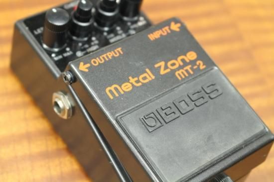 BOSS l Zone MT-2 パッチケーブル一本付き BOSS - MT-2 | Metal Zone