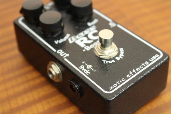 Xotic BASS RC Booster - Geek IN Box