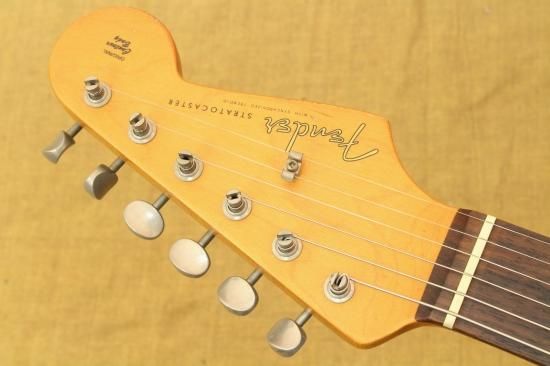 Fender Mexico Classic Series Road Worn 60S Stratocaster 3