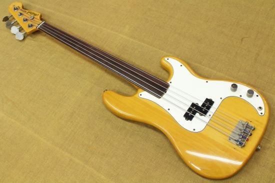Aria Pro Ⅱ PRECIS BASS Fretless - Geek IN Box Aria Pro Ⅱ PRECIS BASS Fretless - Geek IN Box