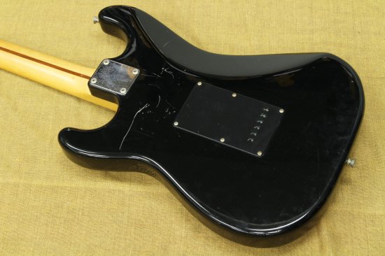 Squier by Fender SST-33 BLK/R Made In Japan Mシリアル - Geek IN Box