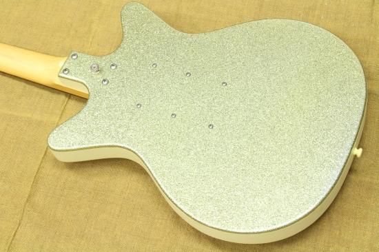 Danelectro DC-3 - Geek IN Box