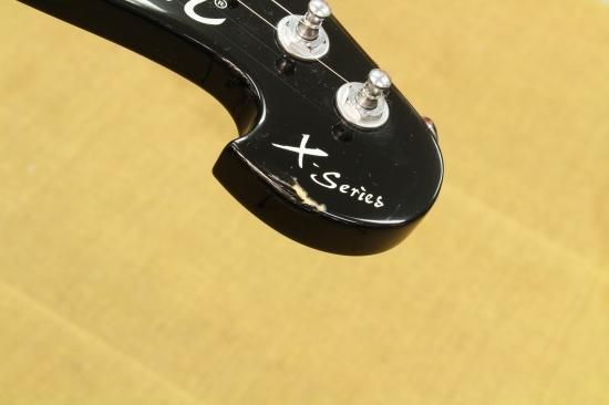 Washburn X-50 - Geek IN Box