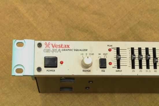 Vestax GE-31A GRAPHIC EQUALIZER - Geek IN Box