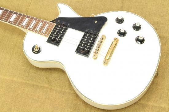 Greco EGC-900D WH 1989 Les Paul Custom Type - Geek IN Box Greco EGC-900D WH 1989 Les Paul Custom Type - Geek IN Box