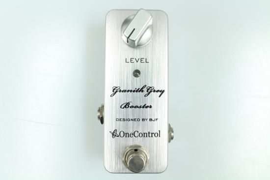 One Control Granith Grey Booster - Geek IN Box