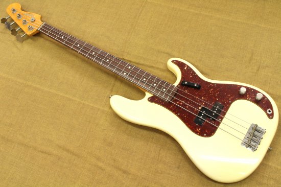 Fender USA American Vintage 62 Precision Bass 06' 4.05kg - Geek IN Box