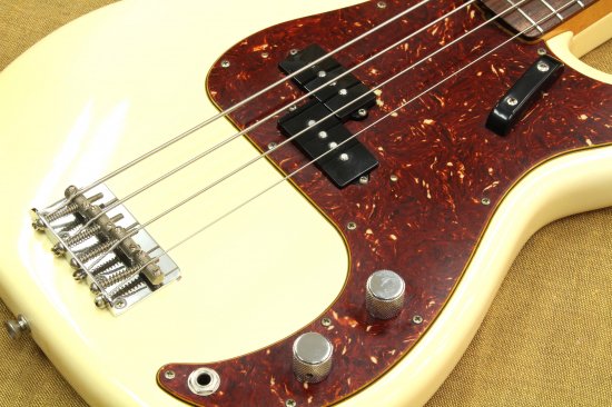 fender usa 62 vintage precision bass