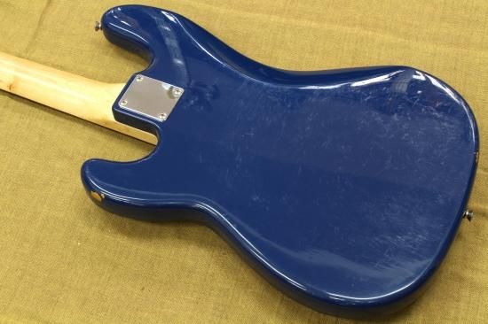 Squier Precision Bass Blue - Geek IN Box