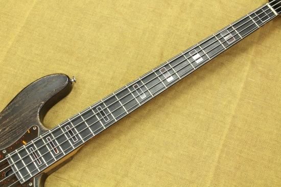 WOOD LINE ASH4 BLK/OIL (Bacchus)