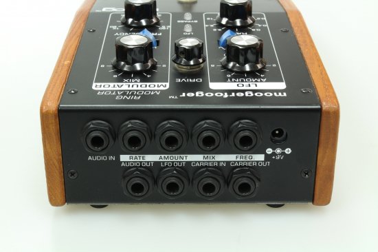 M*i様 Moogerfooger MF-102 Ring Modulator Moog MF-102 Moogerfooger Ringmodulator | MUSIC STORE professional